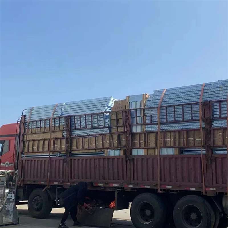 辽宁盘锦兴隆台到新疆阿勒泰富蕴县物流公司，一站式服务